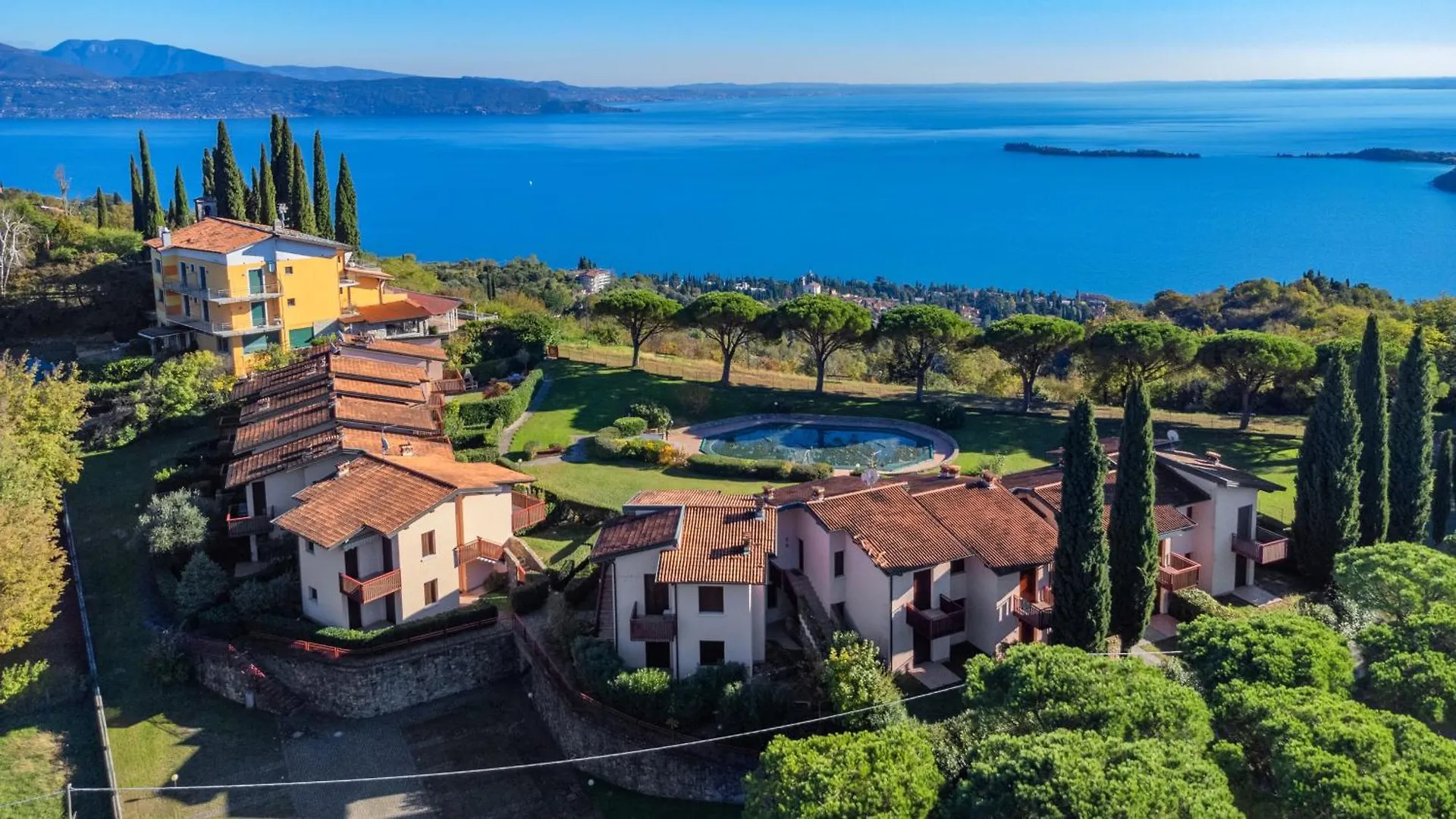 Апартаменты Poggio San Michele 2 By Wonderful Italy Гардоне Ривьера